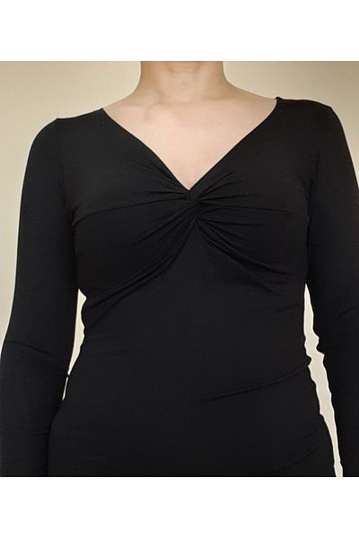Mertcan Butik Μίνι μολύβι φόρεμα με στριφτό μπροστινό μέρος από μαύρο χτενισμένο βισκόζη