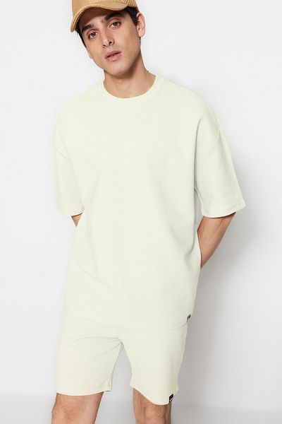 Trendyol Collection Ecru oversize bavlněné tričko s texturou - TMNSS23TS00069