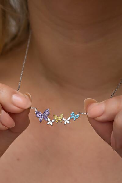 Nereze 925 Ayar Gümüş Rodyum Kaplama Sıralı Uçuşan Kelebekler Kolye