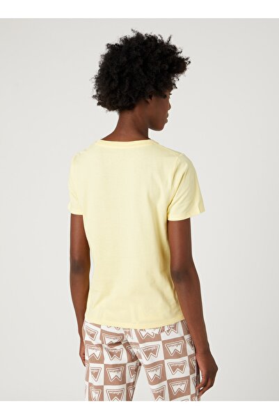 WRANGLER Crew Neck Yellow Women's T-shirt W7n4d3y37