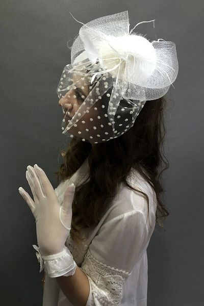Hayalperest boncuk Polka Dot Bridal Cap and Flower Detailed Bridal Gloves