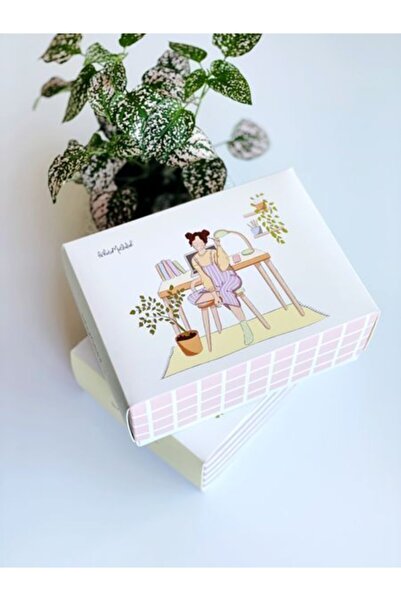 Bikutumutluluk Pastel Hediye Kutusu