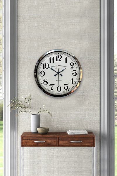 Kasva Concept 40 cm Chrome Metal Regent Street Wall Clock