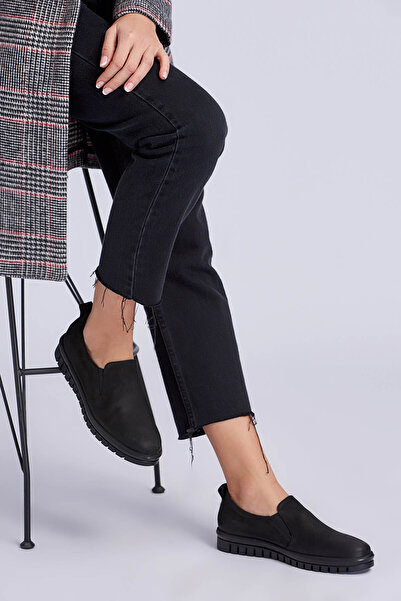 İnci Hakiki Deri Siyah Kadın Klasik Ayakkabı 120130008514