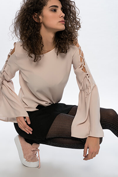 Self Room Bluză de damă cu mâneci cu aplicații tip piatră și șireturi PD121655