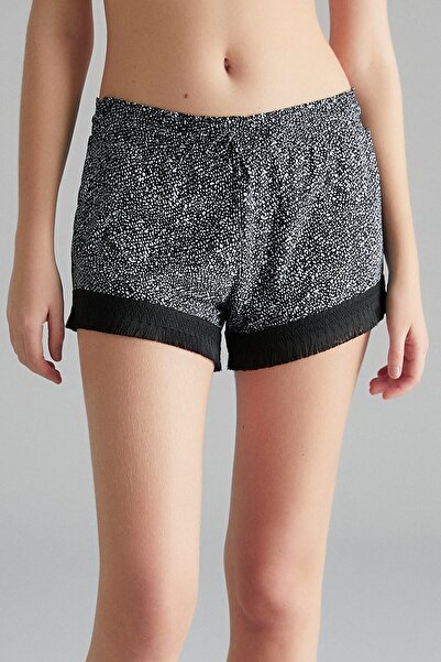 Penti Σορτς με λεπτομέρεια περικοπής