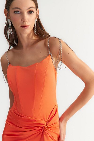 Trendyol Collection X Zeynep Tosun Orange Accessory Corset Detailed Dress TCLSS23EL00015