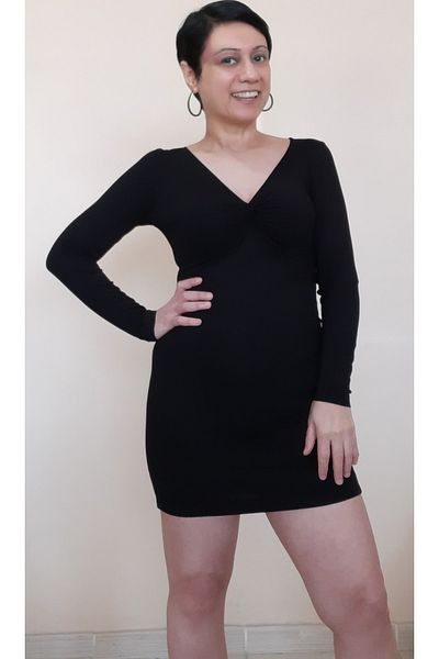 Mertcan Butik Μίνι μολύβι φόρεμα με στριφτό μπροστινό μέρος από μαύρο χτενισμένο βισκόζη