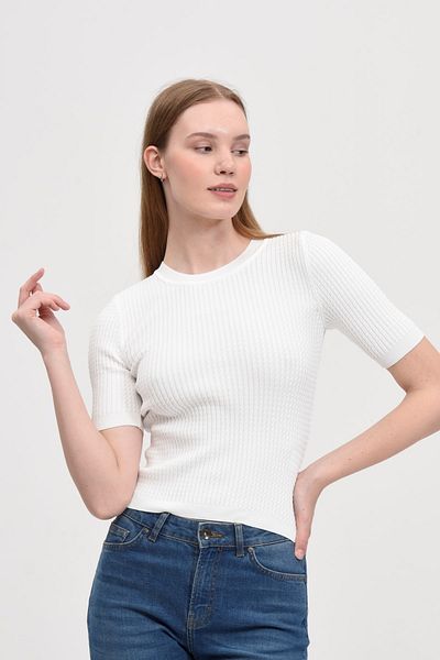 Fanori Woman Bluză albă tricotată elastică, cu mânecă scurtă, montată/pe corp