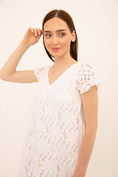 Laranor Rochie albă din dantelă Lez cu șnur