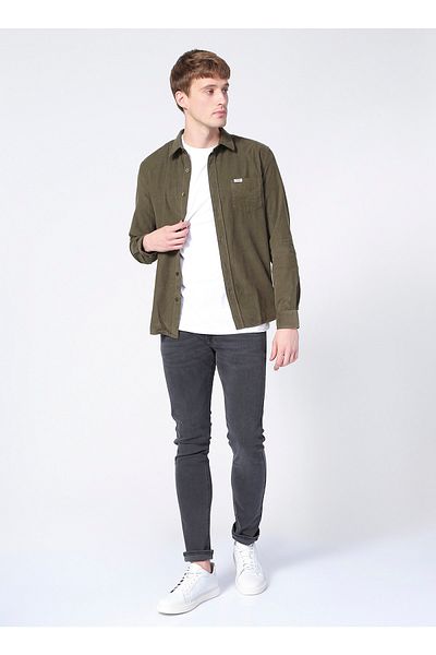 WRANGLER تي شيرت رجالي بياقة قميص مضلع باللون الأخضر - W5a14axıx_corduroy
