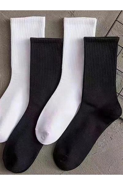 CFNY SOCKS 4 чифта Икономичен пакет Мъже Жени Унисекс Дълги тенис чорапи Черно-бели обикновени колежански чорапи