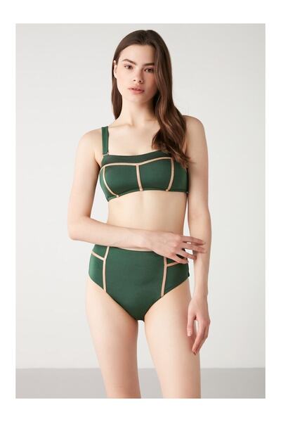 Kom Πλεύστε το μπουκάλι