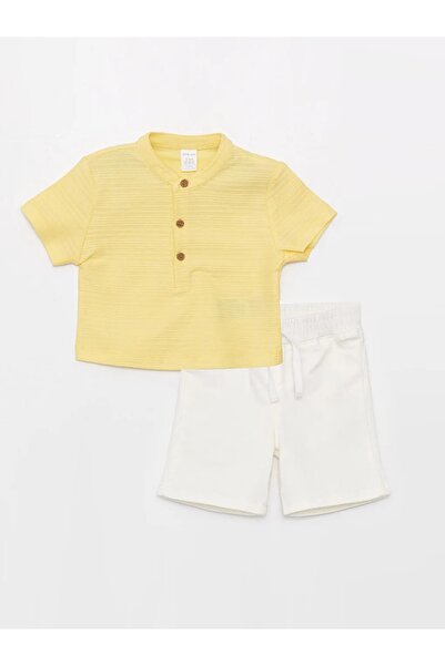 LC Waikiki Lcw Baby Crew Neck Krátký rukáv Chlapecké tričko a šortky sada 2 kusů