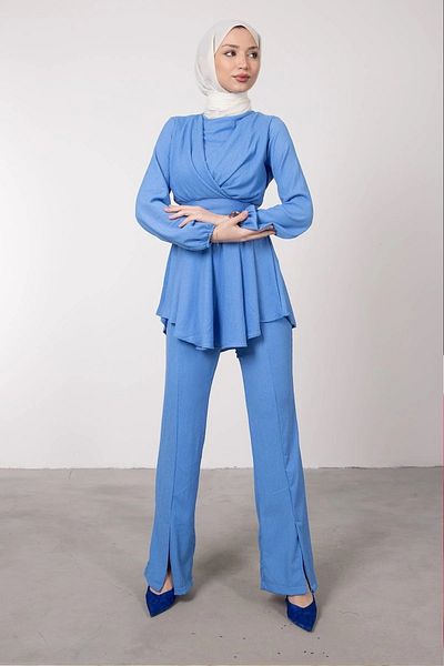 Swana Hijab Suit with V-Cross Trousers