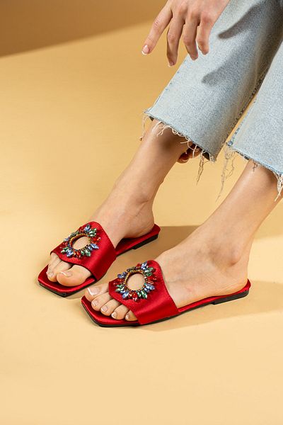topukludünyası Stoned Satin Slippers - Buy 1 Size Smaller