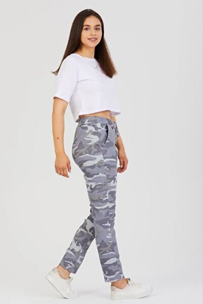 AYASOFYA OTANTIK Жіночі світло-блакитні італійські брюки з камуфляжним візерунком, застібкою на талії та вузькими штанинами