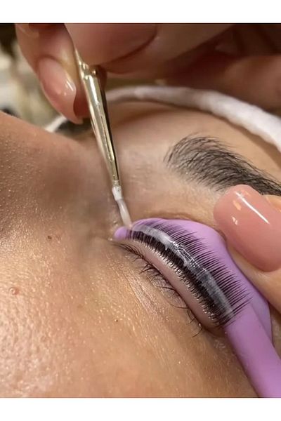 OZLEM BASAR BEAUTY Pointed Tip Steel Unbreakable Eyelash Lifting Dredging Tool