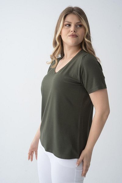 Nelly Plus Size Solid Color V-Neck Short Sleeve Blouse