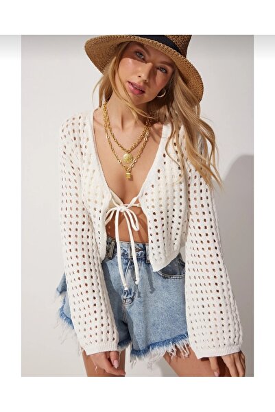 RECEP AYDIN سترة صوفية قصيرة مع تفاصيل ربطة عنق