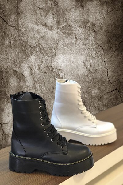 GNY AYAKKABI KADIN SİYAH POSTAL KALIN TABAN