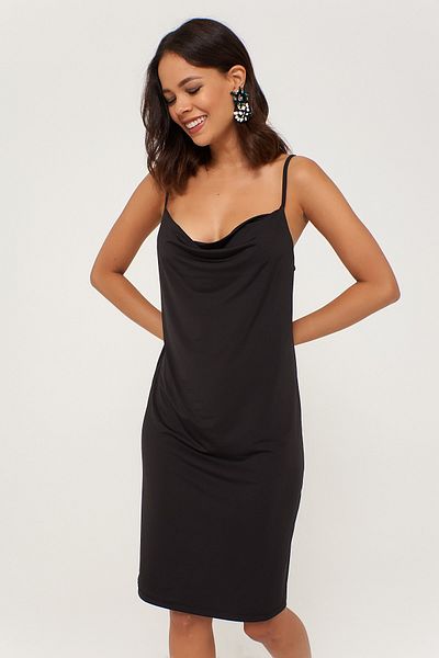 Cool & Sexy Γυναικείο φόρεμα γιακά με μαύρο βολάν LPP1130