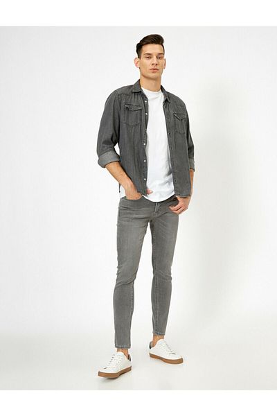 Koton Justin Super Skinny Fit Jeanshose aus flexiblem Stoff für Herren