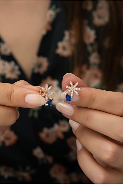 Nereze 925 Ayar Mavi Taşlı Yıldız Kadın Gümüş Küpe