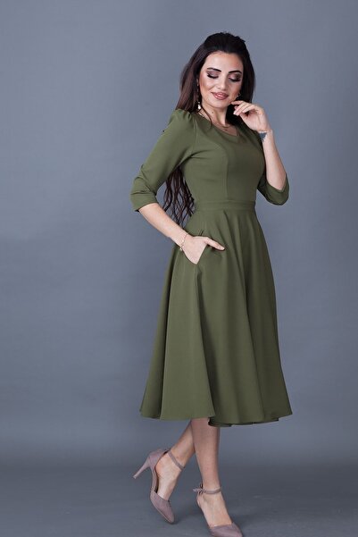 lovebox Women's Flexible Atlas Fabric Pocket Detailed V-Neck 3/4 Sleeve Khaki Midi Dress 257