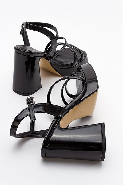 LuviShoes Pantofi cu toc pentru femei Heas Black