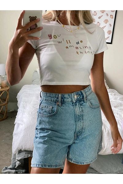 Gofeel Amazing Things Printed White Color Crop Blouse