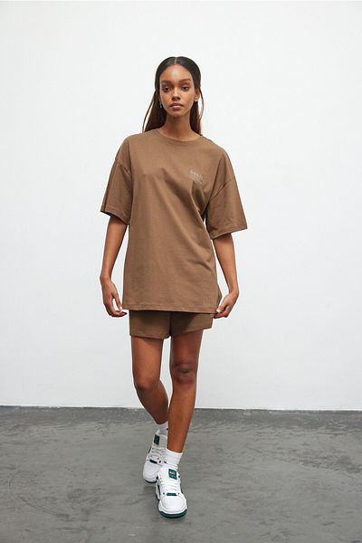 Bases Brown Puff Printed Crew Neck Oversize T-shirt