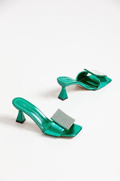 marinarosse شبشب نسائي من الجلد الأخضر الزمردي المعدني من هيرا