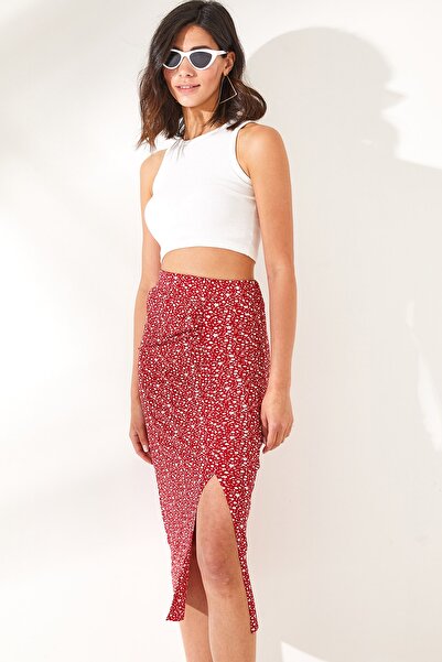 Olalook Kadın Çiçek Kırmızı Önü Büzgülü Yırtmaçlı Örme Etek ETK-19000202