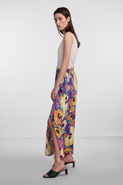YAS. 26030174   Modell L-Rock