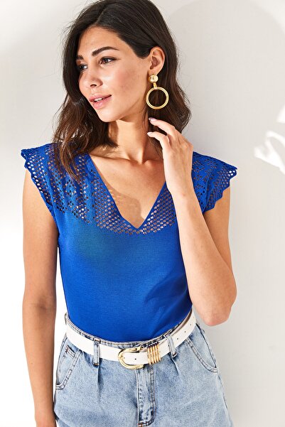Olalook Жіноча блузка Saks синього кольору з ажурним светром на спині BLZ19002312