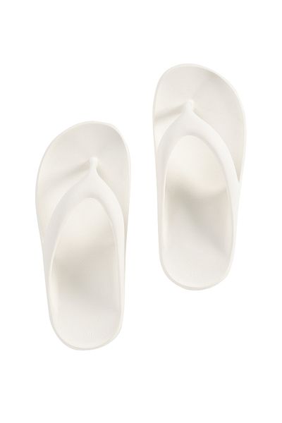 Colin's White Women's Slippers - Flip Flops Design