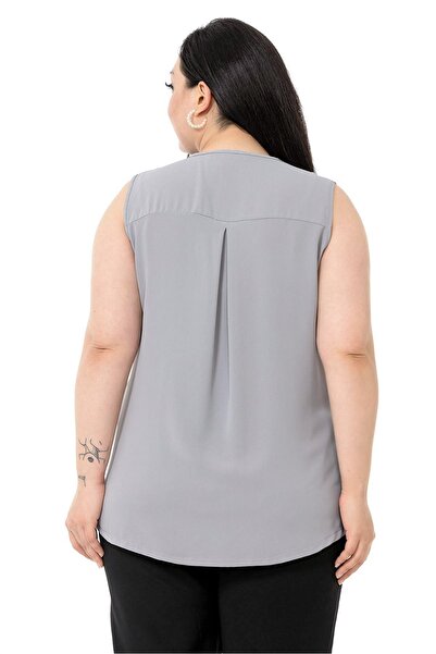 DISENTIS MODEST Plus Size Covering Buttoned Side Slit Sleeveless Gray Shirt