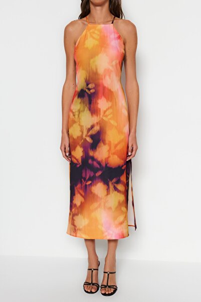 Trendyol Collection Πορτοκαλί λουλουδάτο στάμπα ίσιο κοψίδι λαιμόκοψη μίντι σατέν υφαντό φόρεμα TWOSS23EL02417