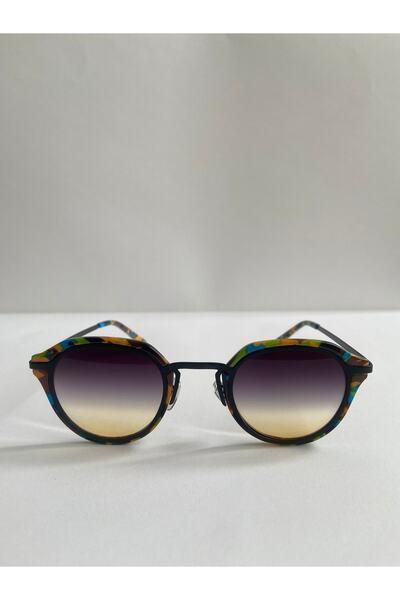 Poll Store Unisex Sunglasses - Stylish and Comfortable Design