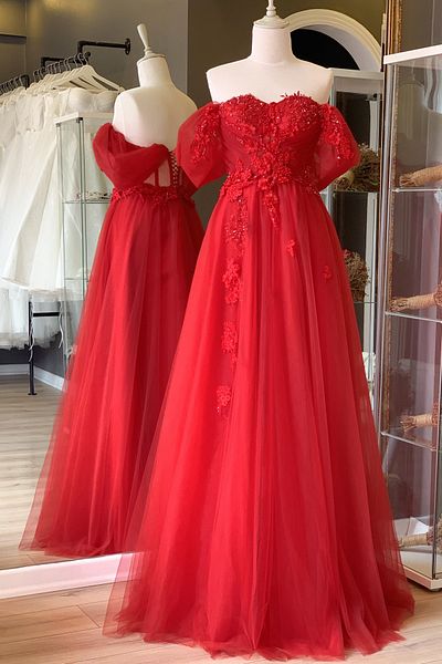 Lenta Moda Red Three-Dimensional Floral and Embroidered Lace Detailed Maxi Length Evening Dress and Evening Dress