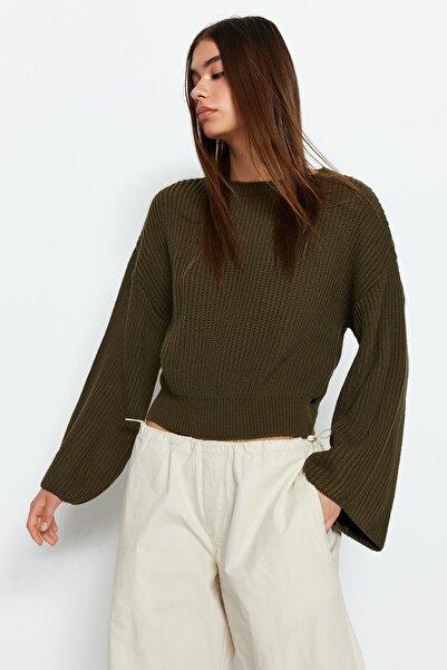 Trendyol Collection Khaki Crop Wide Fit Španělský svetr s rukávem TWOAW20KZ0743