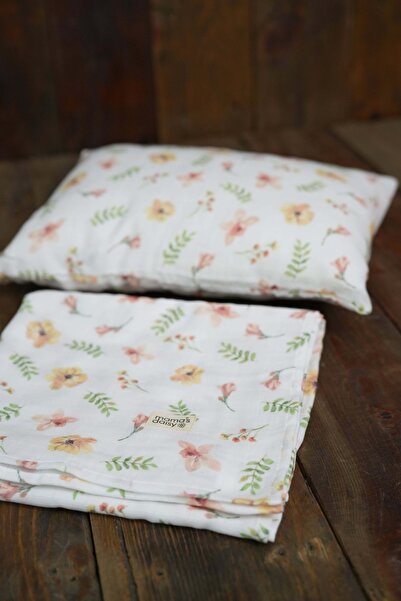 Mama’s Daisy Pamuklu Müslin Örtü Ve Müslin Yastık Kılıfı Set.