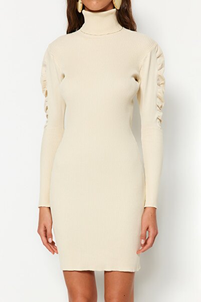 Trendyol Collection Stone Mini Knitwear Rolák Sleeve Gather Detailed Dress TWOAW23EL00004