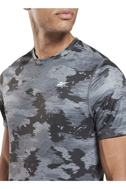 Reebok Siyah Erkek Bisiklet Yaka T-shirt Ht1689 Traın Camo Tech Tee