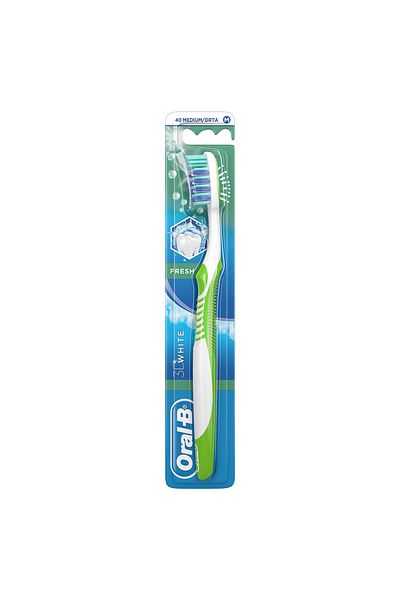 Oral-B Toothbrush 3D Whiteness Fresh Breath 40 Medium