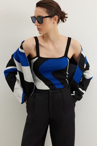 Trendyol Collection Sada blůzy a kardiganu se vzorem Saks - TWOAW23HI00223