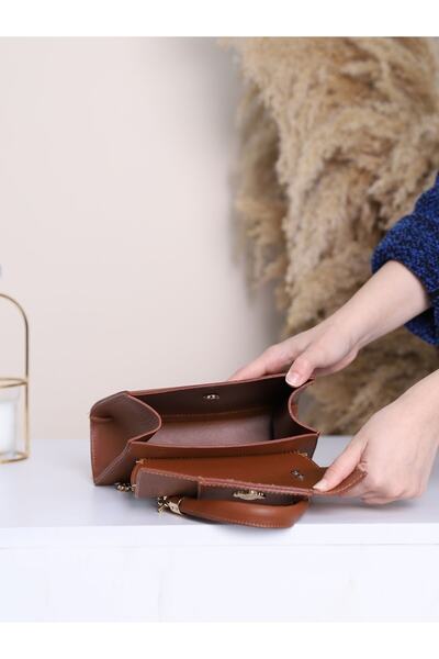 Modamorfo Women's Bag with Chain Strap and Handle