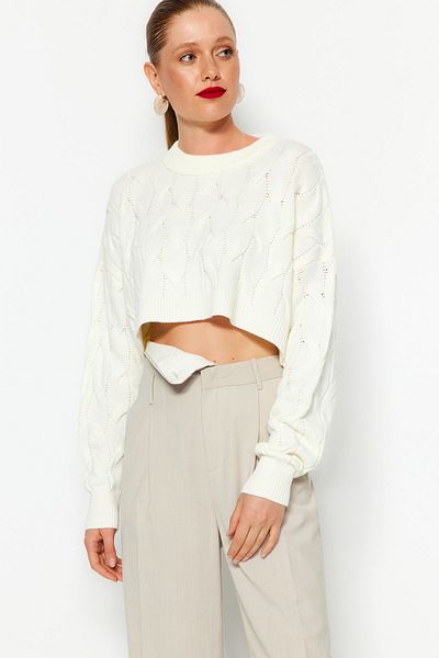 Trendyol Collection Ecru Super Crop Knitwear Sweater TWOAW24KZ00097