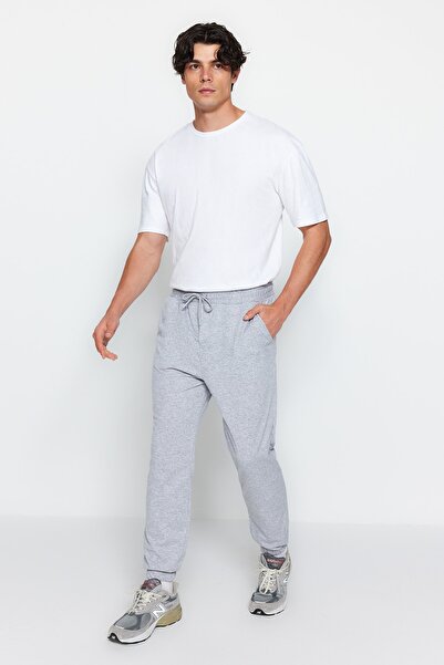 Trendyol Collection Gray Oversize Fit Loose Sweatpants Tmnaw22Ea0160